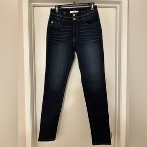 NWOT KanCan High Rise Skinny Jean Dark Rinse 28